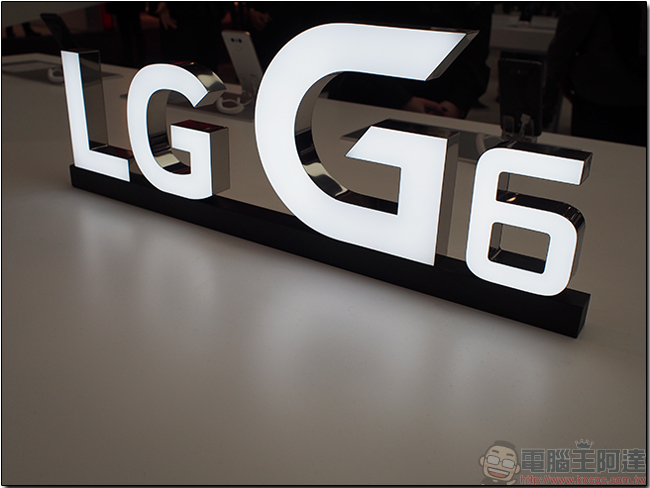 [ MWC 2017 ] LG G6 簡易動手玩，5.7 吋螢幕視界更遼闊 - 電腦王阿達