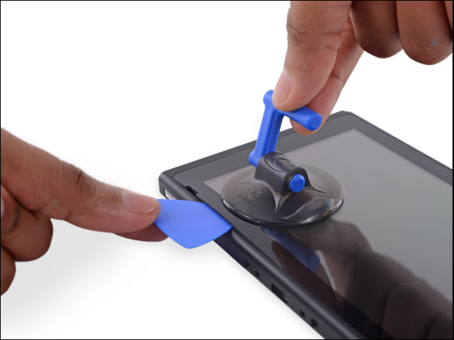 iFixit 發表 Nintendo Switch 拆解介紹,給出維修分數 8 分 - 電腦王阿達 iFixit 發表 Nintendo Switch 拆解介紹,給出維修分數 8 分 - 電腦王阿達