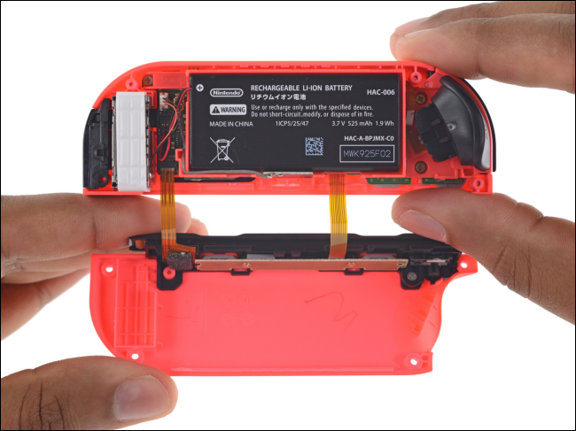 iFixit 發表 Nintendo Switch 拆解介紹,給出維修分數 8 分 - 電腦王阿達 iFixit 發表 Nintendo Switch 拆解介紹,給出維修分數 8 分 - 電腦王阿達