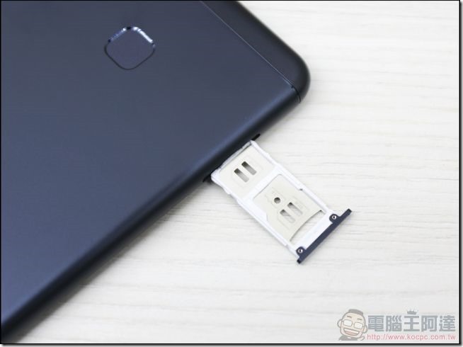 ASUS-ZenFone3-Zoom-開箱-15 ASUS-ZenFone3-Zoom-開箱-15