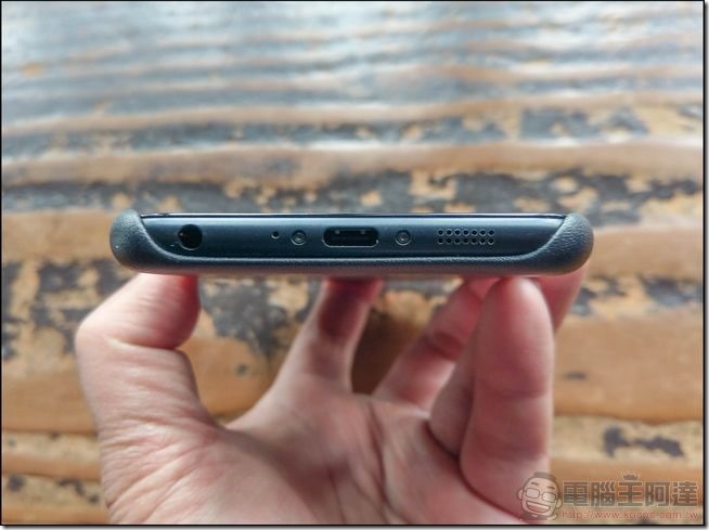 ASUS-ZenFone3-Zoom-開箱-23 ASUS-ZenFone3-Zoom-開箱-23