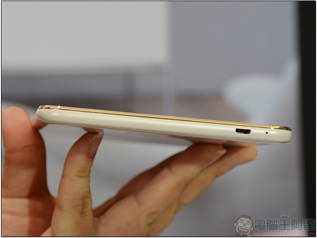 華為Mate 9 發表新色石墨黑、保時捷設計全球限量版以及MediaPad T2 8 Pro 平板 - 電腦王阿達 華為Mate 9 發表新色石墨黑、保時捷設計全球限量版以及MediaPad T2 8 Pro 平板 - 電腦王阿達