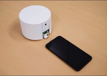 日本KDDI發表會自動幫你手機充電的機器人　榮獲Android Experiments OBJECT特別獎 - 電腦王阿達