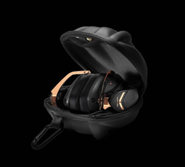 rosegold-case-01.jpg Rosegold case 01
