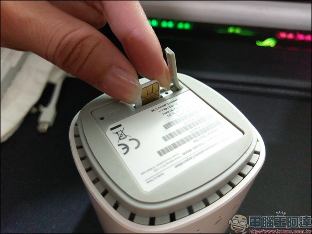 Zyxel LTE4506 家用熱點分享器:透過一片 SIM 卡幫小家庭充滿無線網路的小幫手 - 電腦王阿達 Zyxel LTE4506 家用熱點分享器:透過一片 SIM 卡幫小家庭充滿無線網路的小幫手 - 電腦王阿達