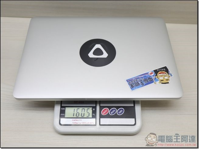 CJSCOPE Z-530 開箱評測 市面唯一搭載IGZO螢幕、可擴充記憶體、SSD的高性價比Ultrabook - 電腦王阿達 CJS Z-530開箱與外觀-29