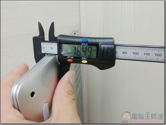 CJSCOPE Z-530 開箱評測 市面唯一搭載IGZO螢幕、可擴充記憶體、SSD的高性價比Ultrabook - 電腦王阿達 CJS Z-530開箱與外觀-35