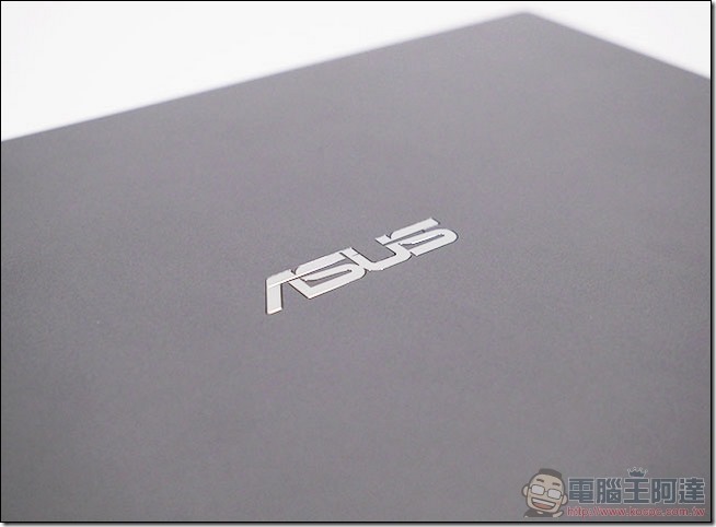 ASUSPRO B9440 開箱-07 ASUSPRO B9440 開箱-07