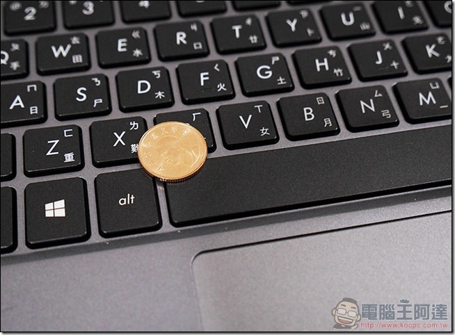 ASUSPRO B9440 開箱-18 ASUSPRO B9440 開箱-18