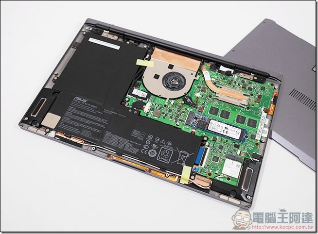 ASUSPRO B9440 開箱-26 ASUSPRO B9440 開箱-26