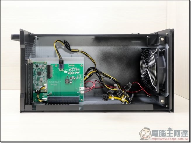 AKiTiO Node 外接顯卡轉接盒 -06 AKiTiO Node 外接顯卡轉接盒 -06