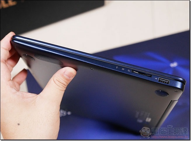 ASUS ZenBook UX430 開箱 -10 ASUS ZenBook UX430 開箱 -10