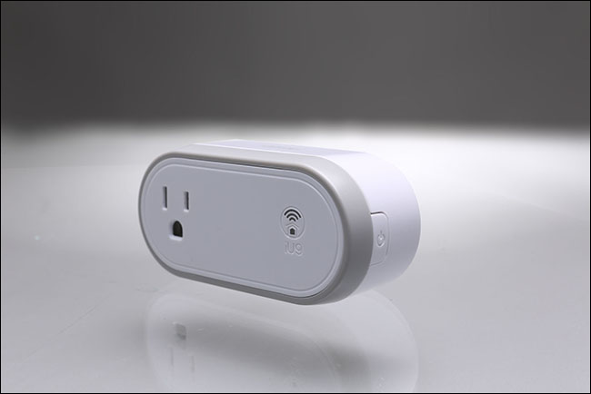 CYL_5850.jpg Opro 9 Smart Power Outlet