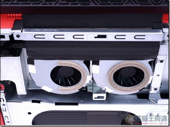 ROG G20CI 開箱評測 - 14 ROG G20CI 開箱評測 - 14