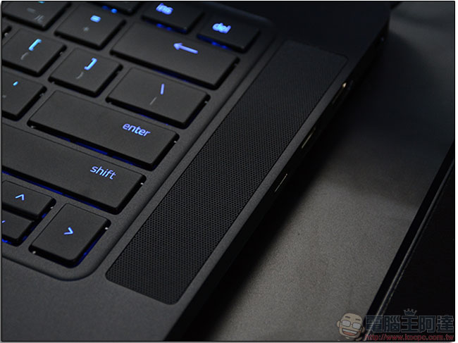 新款 Razer Blade 遊戲筆電即將在台上市,內斂中隱藏剽悍戰鬥性格 - 電腦王阿達 新款 Razer Blade 遊戲筆電即將在台上市,內斂中隱藏剽悍戰鬥性格 - 電腦王阿達