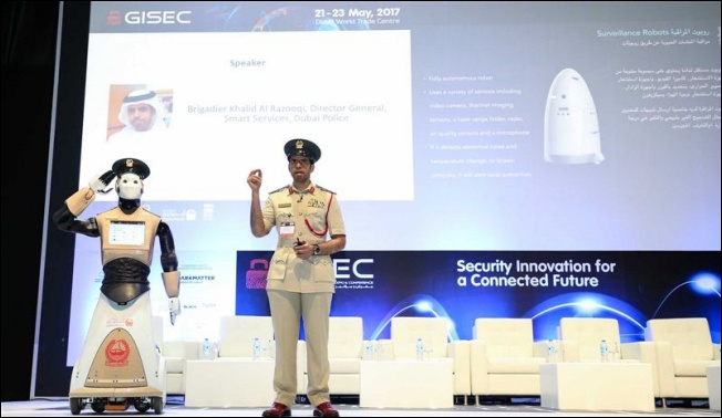 杜拜警方愛科技，規劃採用機器警察與機械 自駕車 維護治安 - 電腦王阿達