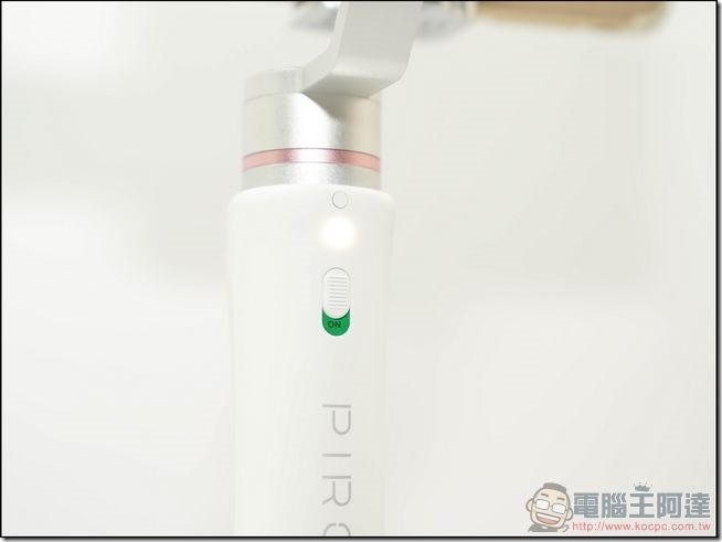 PIRO 三軸臉部追蹤穩定器 -18-2 PIRO 三軸臉部追蹤穩定器 -18-2