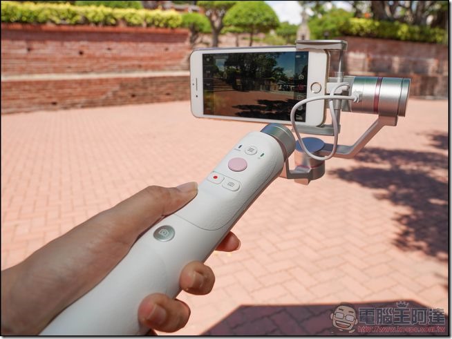 PIRO 三軸臉部追蹤穩定器 -35 PIRO 三軸臉部追蹤穩定器 -35