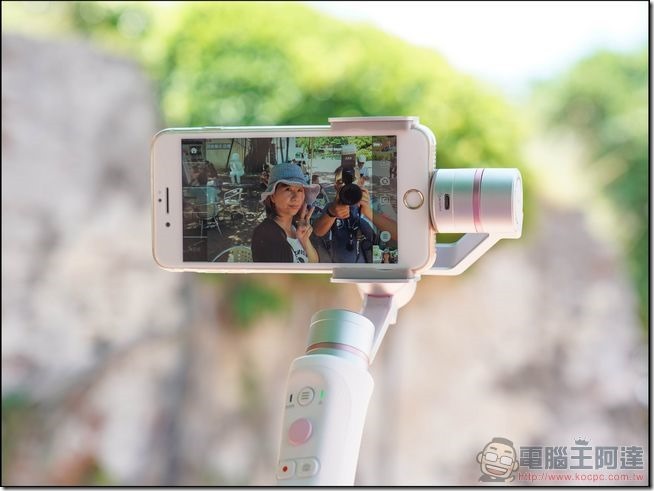 PIRO 三軸臉部追蹤穩定器 -31 PIRO 三軸臉部追蹤穩定器 -31