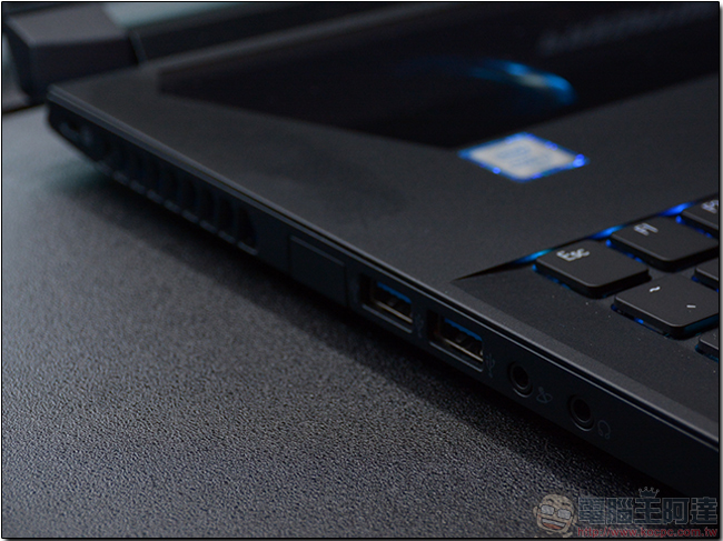Acer Predator Triton 700 輕薄電競筆電,搭載 Nvidia GTX1080Max-Q,預計 8 月上市 - 電腦王阿達 Acer Predator Triton 700 輕薄電競筆電,搭載 Nvidia GTX1080Max-Q,預計 8 月上市 - 電腦王阿達
