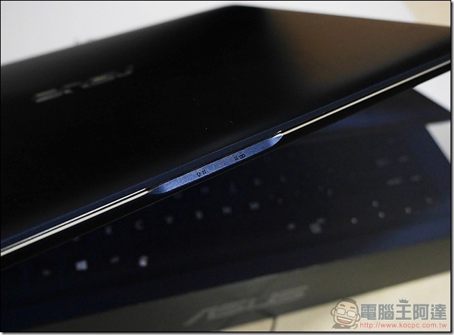 ASUS ZenBook Pro UX550 開箱 -14 ASUS ZenBook Pro UX550 開箱 -14