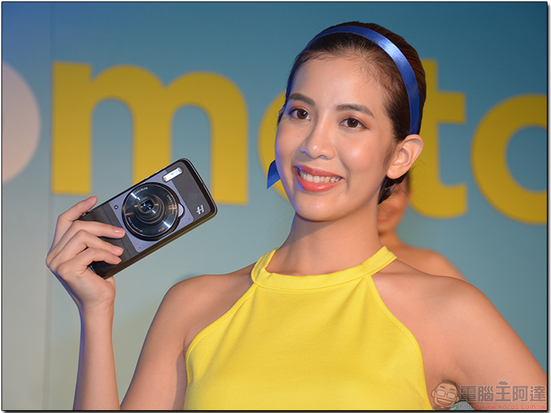 Moto Z2 Play 與新手機模組在台正式推出,並可相容前代模組化背蓋,售價 14990 元 - 電腦王阿達 Moto Z2 Play 與新手機模組在台正式推出,並可相容前代模組化背蓋,售價 14990 元 - 電腦王阿達