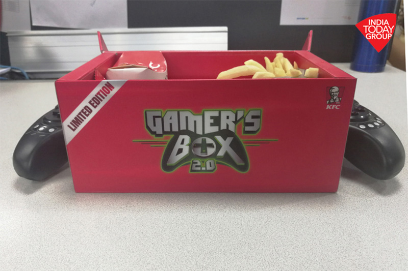 肯德基再度跨界,推出 Gamer's Box 2.0 藍牙玩家炸雞盒 - 電腦王阿達 肯德基再度跨界,推出 Gamer's Box 2.0 藍牙玩家炸雞盒 - 電腦王阿達