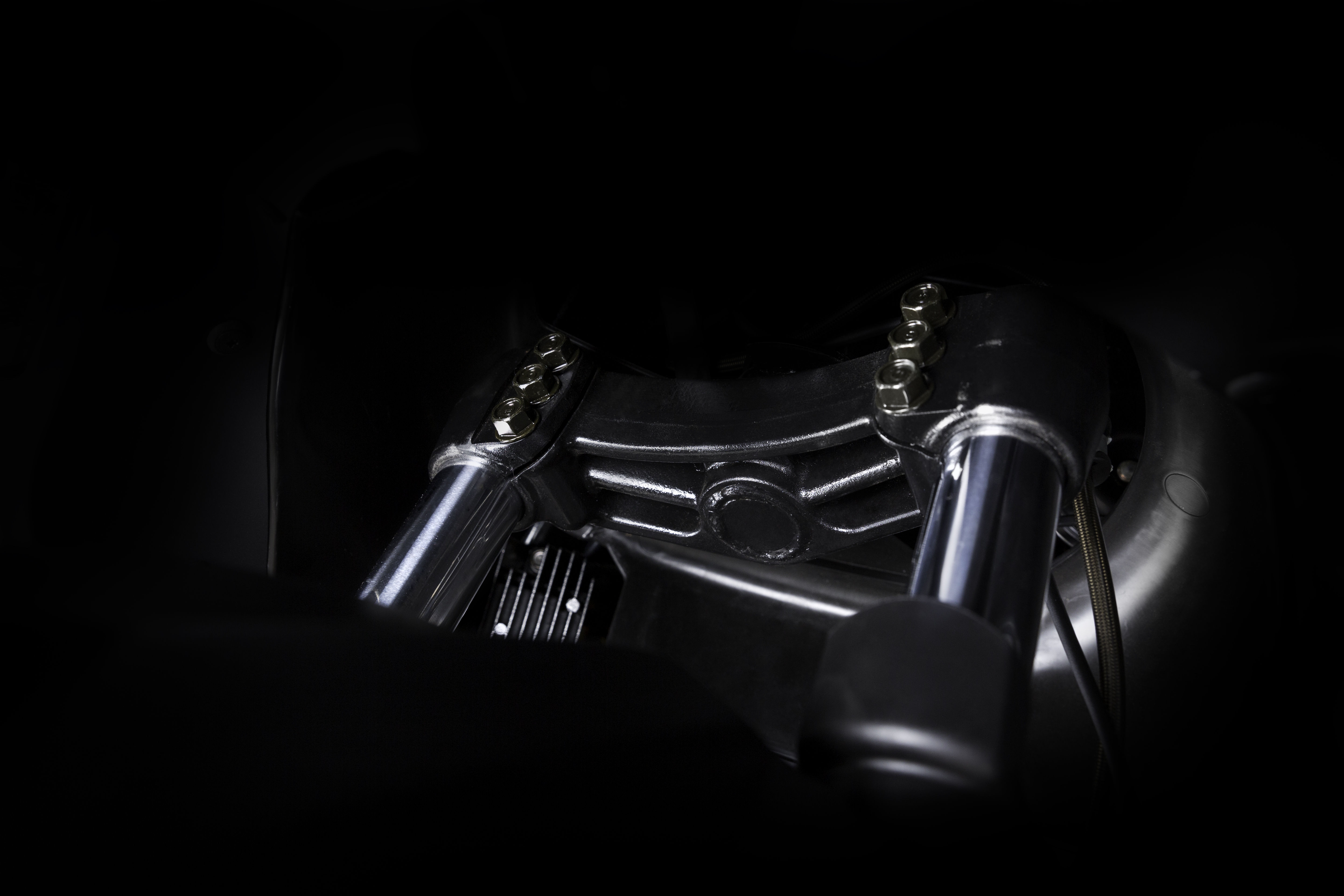 宏佳騰 Elite 300R GT 特仕版　CP值超高、負擔最輕鬆、兼具運動性能的黃牌路權車 - 電腦王阿達