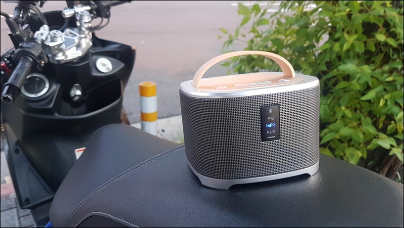 Abee BT 3100 無線藍芽音響 居家生活出外活動必備良品 - 電腦王阿達 Abee BT 3100 無線藍芽音響 居家生活出外活動必備良品 - 電腦王阿達