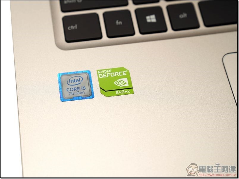 ASUS VivoBook S15 開箱 -18 ASUS VivoBook S15 開箱 -18