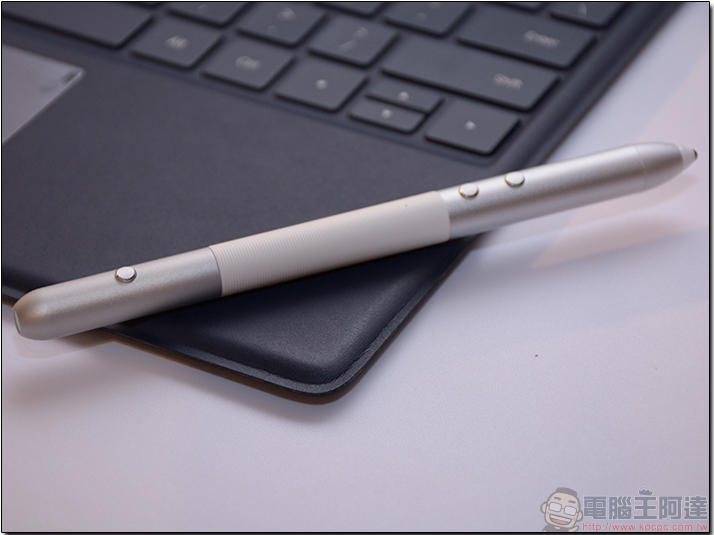 華為 Huawei 新品發表展出新款筆電 MateBook E、手機 Y7、智慧手錶 Huawei Watch 2、平板 MediaPad T3,P10 Plus 玫瑰金新色正式亮相 - 電腦王阿達 華為 Huawei 新品發表展出新款筆電 MateBook E、手機 Y7、智慧手錶 Huawei Watch 2、平板 MediaPad T3,P10 Plus 玫瑰金新色正式亮相 - 電腦王阿達