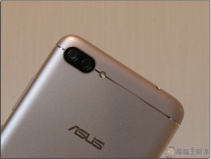 ASUS 傾盡全力發表多款新機，孔劉魅力代言， ZenFone 4 全系列完整介紹 - 電腦王阿達