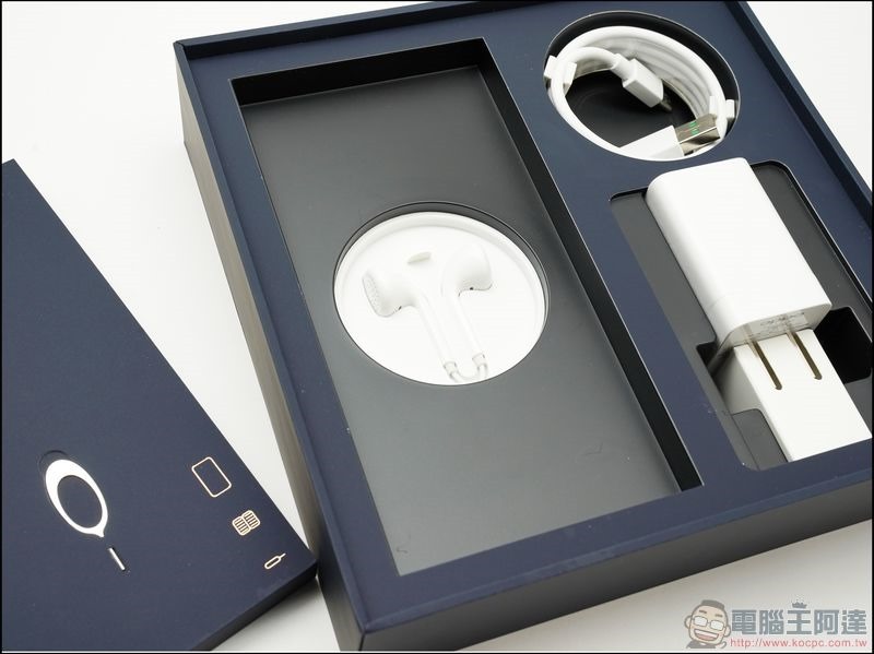 OPPO R11巴薩限量版 開箱 -05 OPPO R11巴薩限量版 開箱 -05