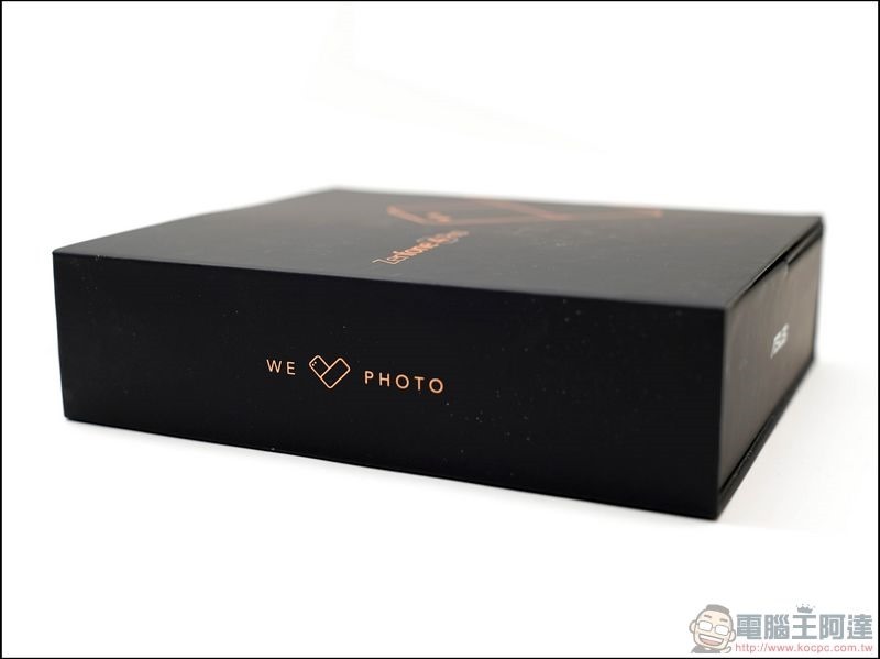 ASUS ZenFone4 Pro 開箱 -02 ASUS ZenFone4 Pro 開箱 -02
