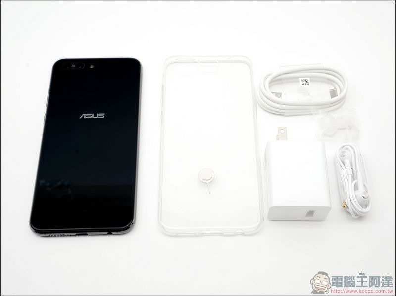 ASUS ZenFone4 Pro 開箱 -07 ASUS ZenFone4 Pro 開箱 -07