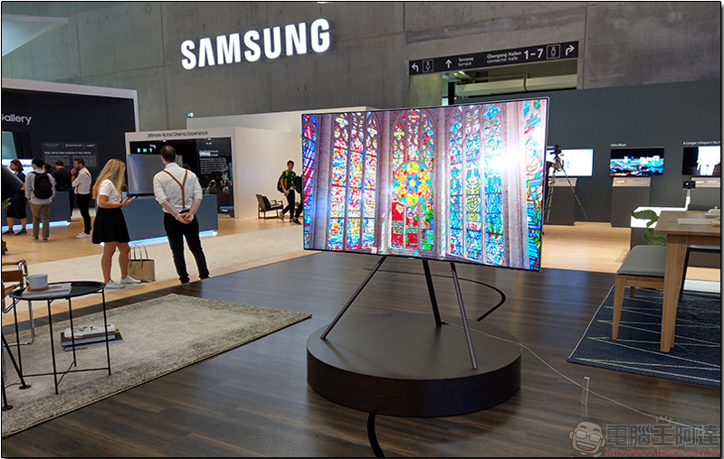 QLED 與 OLED QLED 與 OLED