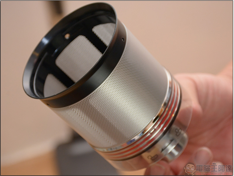 LG CordZero A9 無線手持吸塵器 開箱實測,灰塵、螨蟲通通一掃而空 - 電腦王阿達 LG CordZero A9 無線手持吸塵器 開箱實測,灰塵、螨蟲通通一掃而空 - 電腦王阿達