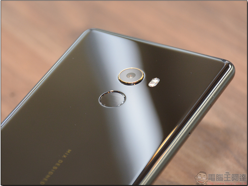 小米 MIX2 全螢幕手機,支援全頻段、NFC,售價約台幣 15200 元起(內有實機圖) - 電腦王阿達 小米 MIX2 全螢幕手機,支援全頻段、NFC,售價約台幣 15200 元起(內有實機圖) - 電腦王阿達