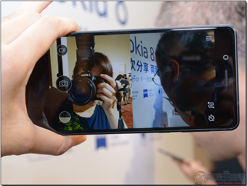 Nokia 8 高階旗艦在台上市,蔡司鏡頭一鍵前後雙拍,怎樣都精彩 - 電腦王阿達 Nokia 8 高階旗艦在台上市,蔡司鏡頭一鍵前後雙拍,怎樣都精彩 - 電腦王阿達
