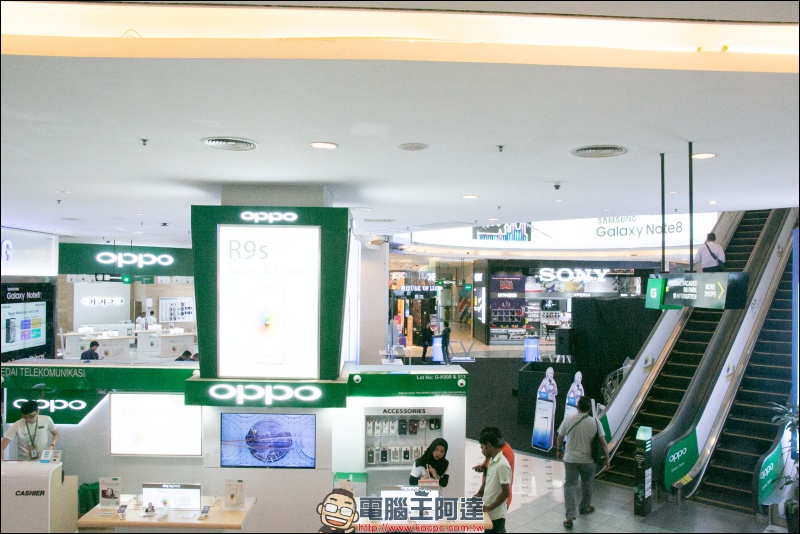 前進吉隆坡最大電腦賣場 Plaza Low Yat,首家 華碩 ROG 專賣店 採訪 - 電腦王阿達 前進吉隆坡最大電腦賣場 Plaza Low Yat,首家 華碩 ROG 專賣店 採訪 - 電腦王阿達