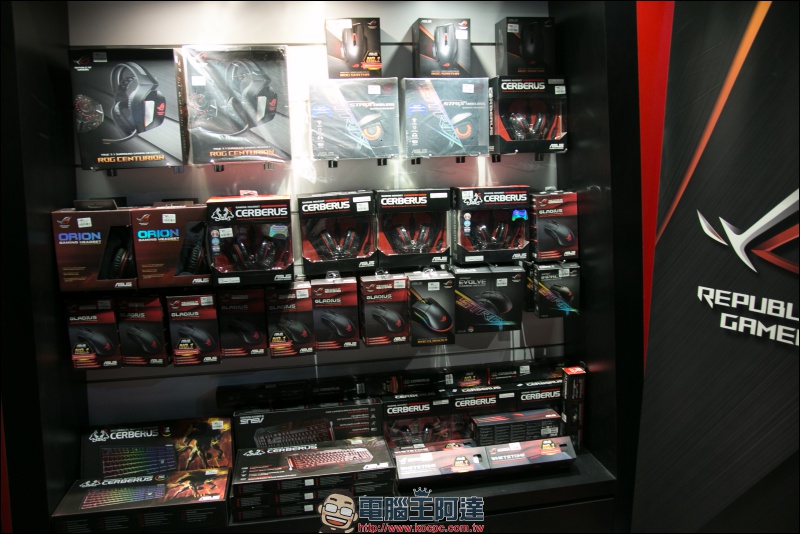 前進吉隆坡最大電腦賣場 Plaza Low Yat,首家 華碩 ROG 專賣店 採訪 - 電腦王阿達 前進吉隆坡最大電腦賣場 Plaza Low Yat,首家 華碩 ROG 專賣店 採訪 - 電腦王阿達