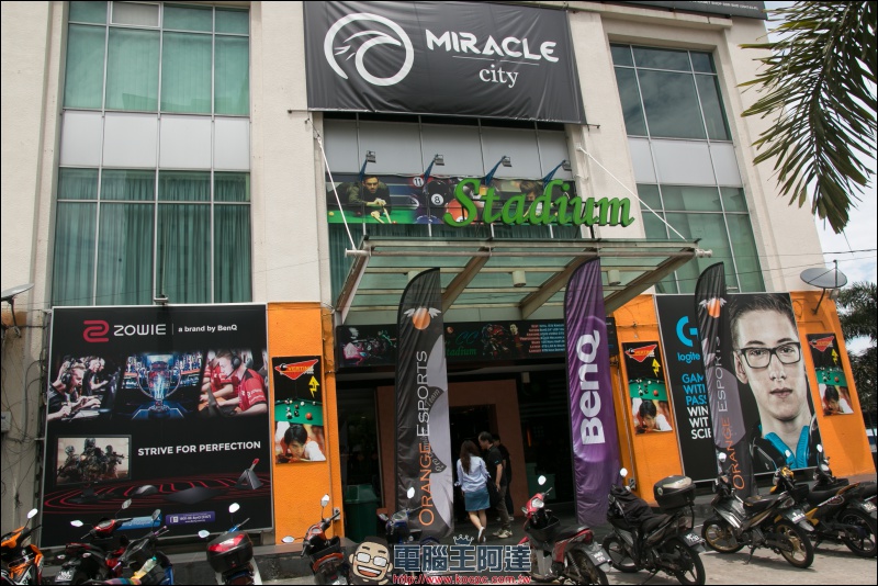 吉隆坡電競玩家都在哪打電動?連鎖網咖旗艦店 Orange Esport Stadium 訪談 - 電腦王阿達 吉隆坡電競玩家都在哪打電動?連鎖網咖旗艦店 Orange Esport Stadium 訪談 - 電腦王阿達