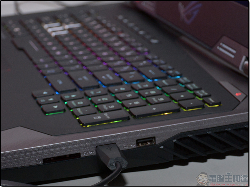 ASUS ROG Chimera 、 Strix SCAR 、 Hero 三款電競筆電磅礴登場 - 電腦王阿達 ASUS ROG Chimera 、 Strix SCAR 、 Hero 三款電競筆電磅礴登場 - 電腦王阿達