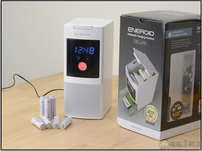 ENEROID Deluxe EN20B EN20D 自動充電塔開箱,電池丟進去就充飽 - 電腦王阿達 ENEROID Deluxe