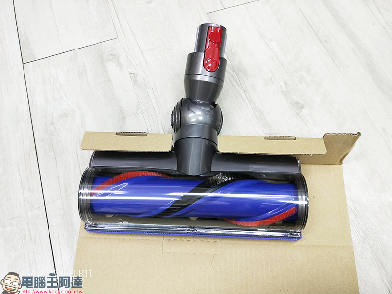 Dyson V8 Absolute+ 開箱!給你無線輕巧、強勁吸力! - 電腦王阿達 Dyson V8 Absolute+ 開箱!給你無線輕巧、強勁吸力! - 電腦王阿達