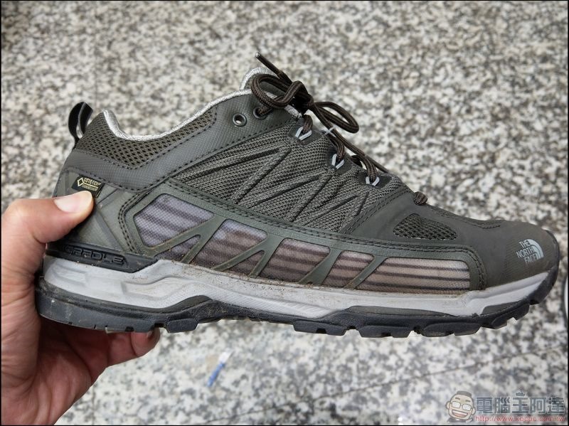 The North Face 防水登山徒步鞋 2VV6ZGK -06 The North Face 防水登山徒步鞋 2VV6ZGK -06