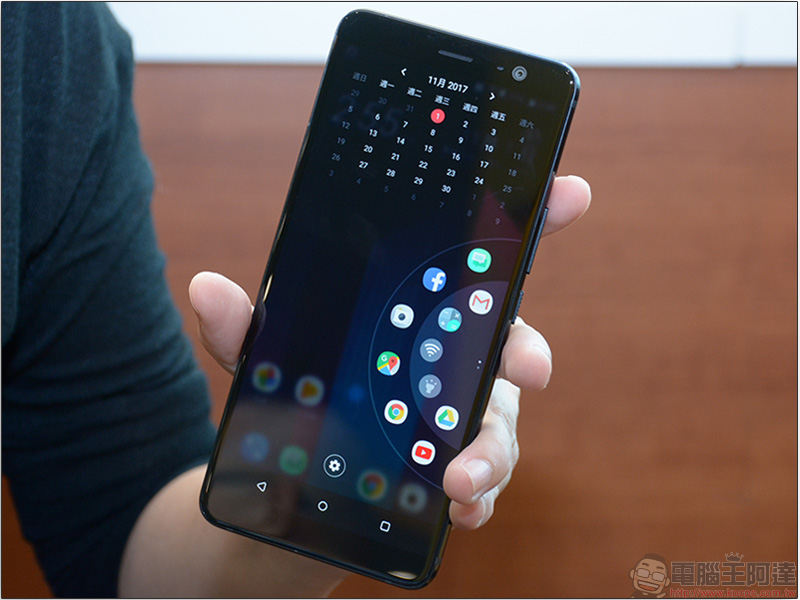 下半年旗艦 HTC U11+ 動手玩,Edge Sense 握壓功能大躍進 - 電腦王阿達 下半年旗艦 HTC U11+ 動手玩,Edge Sense 握壓功能大躍進 - 電腦王阿達