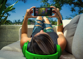 為遊戲而生 Razer Phone 正式登場！120Hz、8GB RAM、4,000mAh電池容量 - 電腦王阿達
