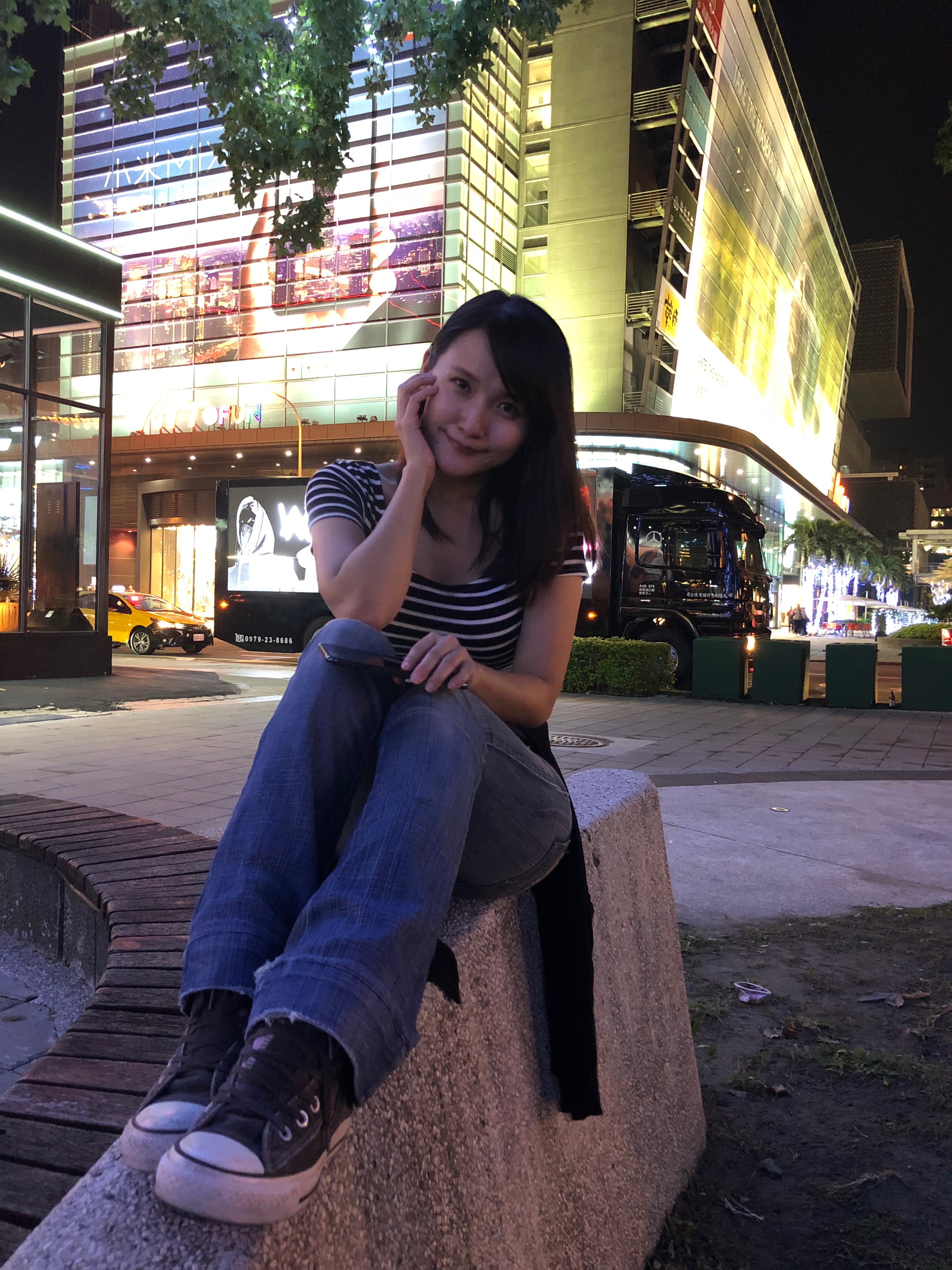 夜拍女友 ZenFone 4 Pro 超好拍!8 倍感光元件、百倍閃亮美貌 - 電腦王阿達 夜拍女友 ZenFone 4 Pro 超好拍!8 倍感光元件、百倍閃亮美貌 - 電腦王阿達