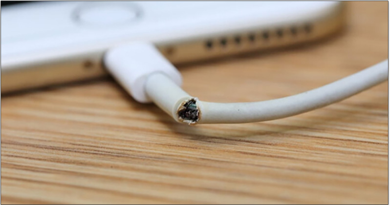 充電線破皮 電死人,線材受損就該換啦! - 電腦王阿達 充電線破皮 電死人,線材受損就該換啦! - 電腦王阿達